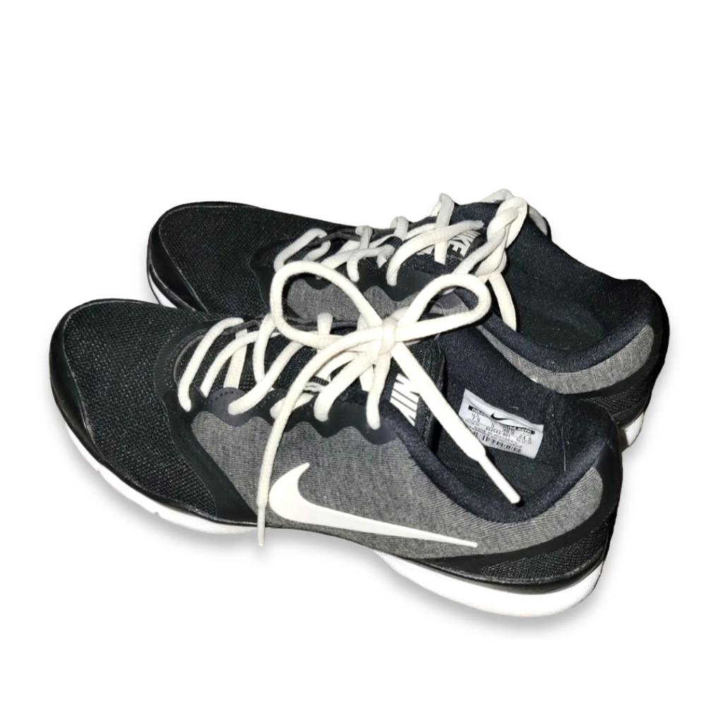 Nike In Season TR 4 Women's Athletic Shoes Sz 7.5 Black Sneakers Running Trainer
